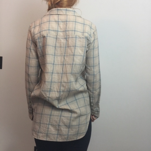 Broadway & Broome Tan Plaid Long Sleeve Shirt Top - Picture 3 of 8